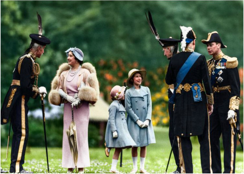 Princesse Elizabeth, George VI, Queen Mum et princesse Margaret