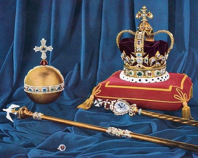 640px crown jewels of the united kingdom 1952 12 13